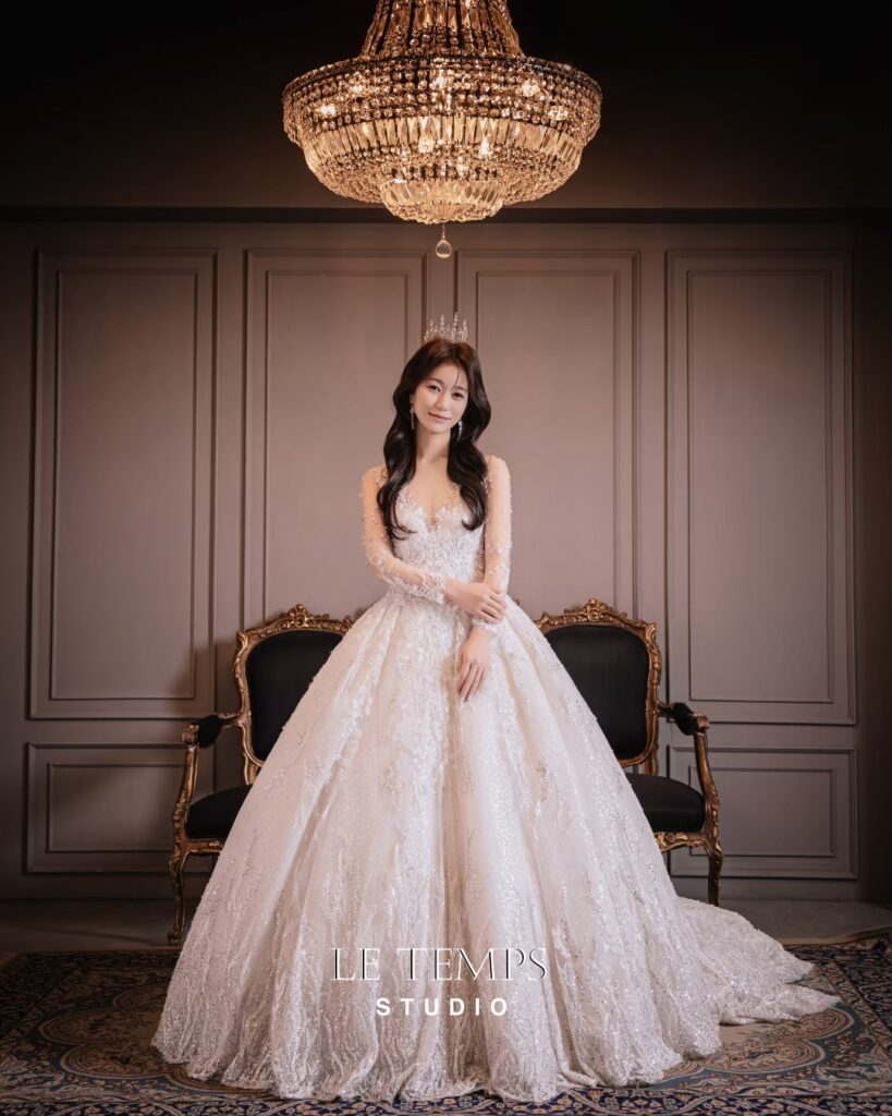 キラキラドレス