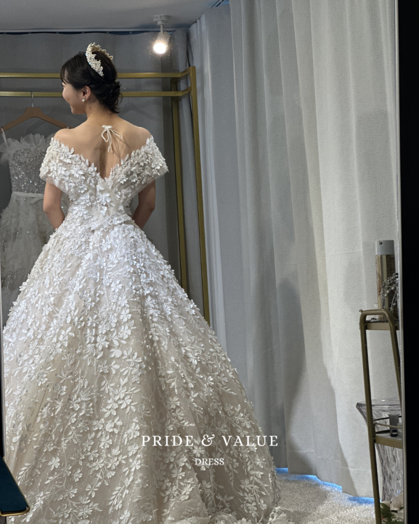 ドレスショップ