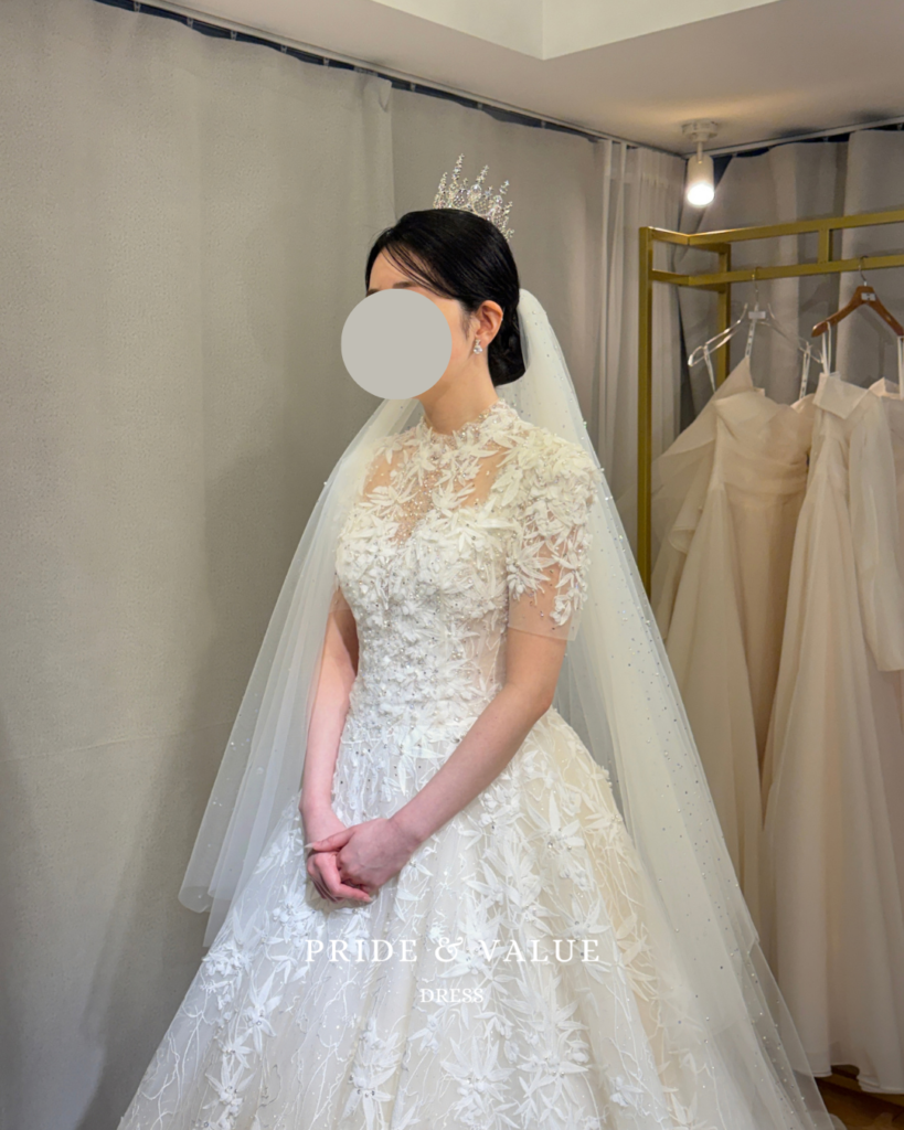京都花嫁様のウェディングドレス試着
